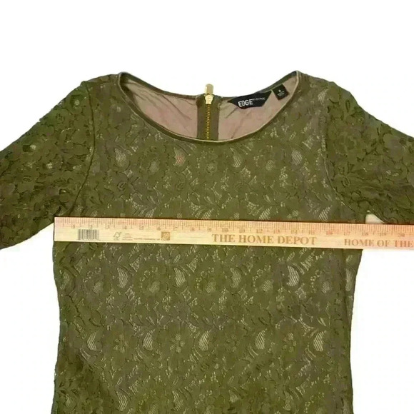 Edge by Jen Rade Dress. Olive Green Lace w Tan lining. Size 8. - Picture 11 of 14